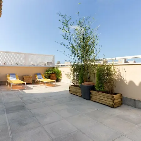 Atico Parque Kotinoussa アパート カディス